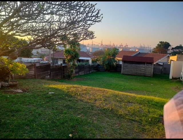 4 BEDROOM HOUSE FOR SALE IN BLUFF